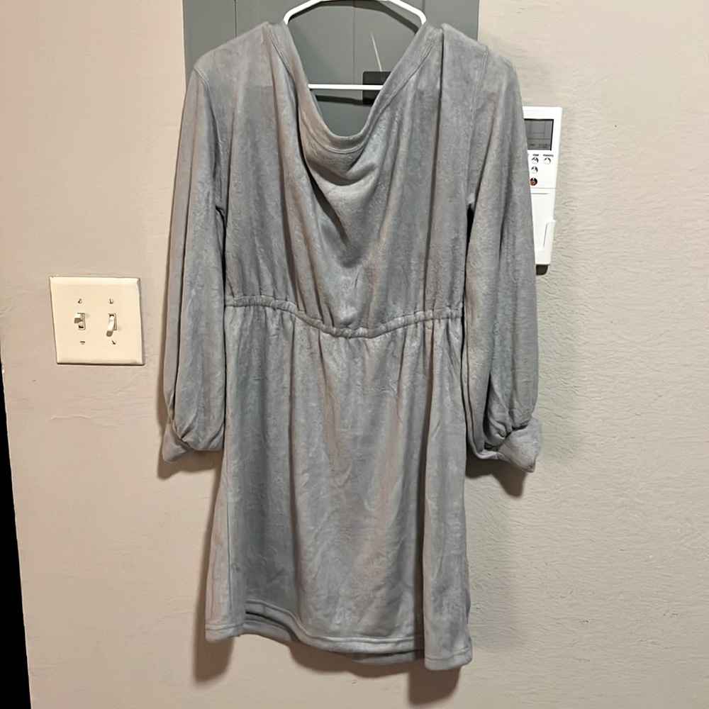 Women’s off shoulder dress